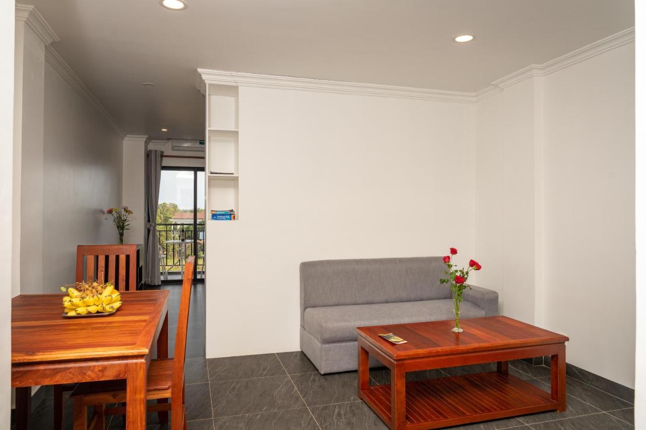 Lägenhet på 400 m² i Sala Kamreuk, med 1 sovrum och 1 badrum  Siem Reap Exteriör bild