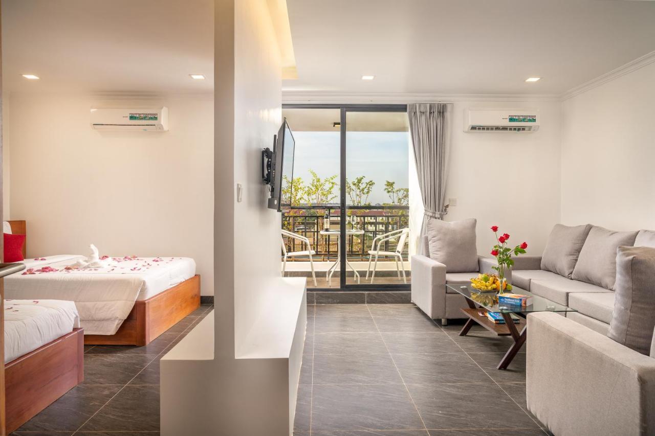 Lägenhet på 400 m² i Sala Kamreuk, med 1 sovrum och 1 badrum  Siem Reap Exteriör bild